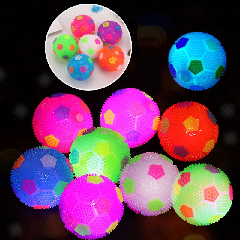 Glowing ball in the dark, squeaking toy, bouncing activated toy, PET ball, puppy, cat, dog, easy to clean